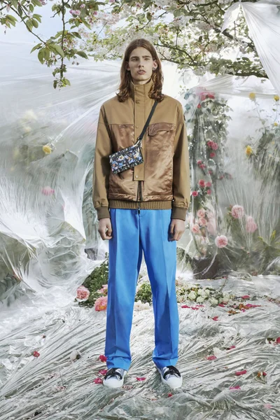 Look 26